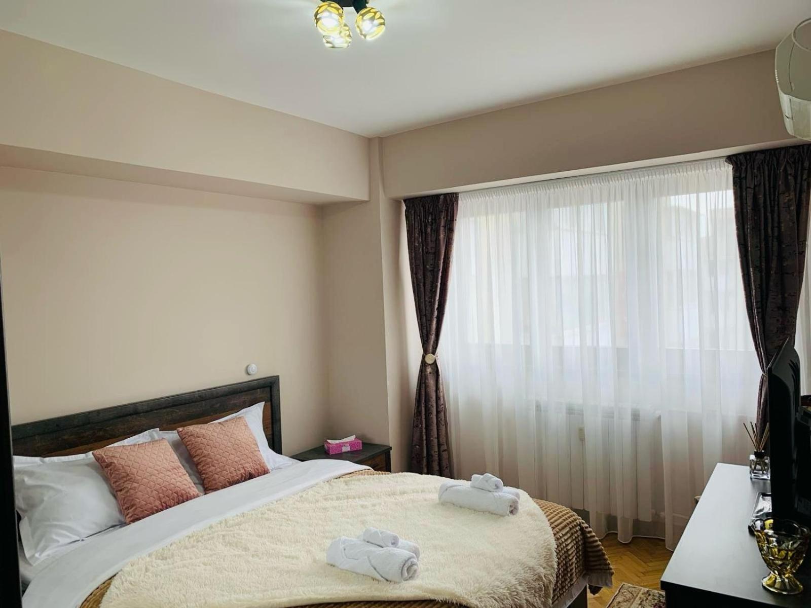 Sofiart Apartment Bucharest Exterior photo