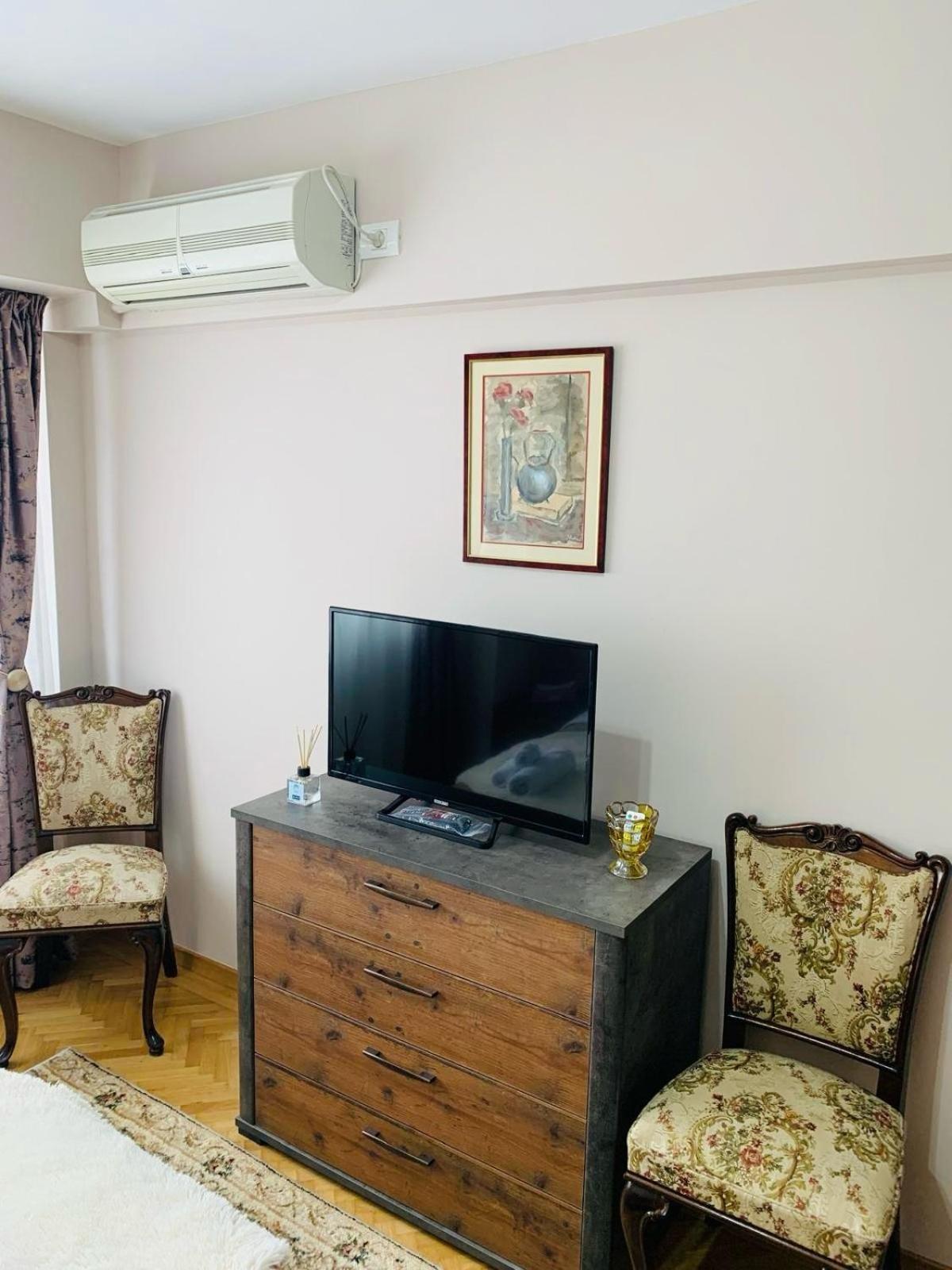 Sofiart Apartment Bucharest Exterior photo